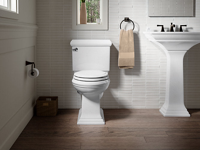【美品】初版「進化する」日本のトイレ空間デザイン 2 本 進化する」日本のトイレ空間デザイン | アルファブックス